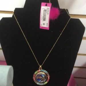 𗁳Betsey Johnson Troll Necklace 𗁳